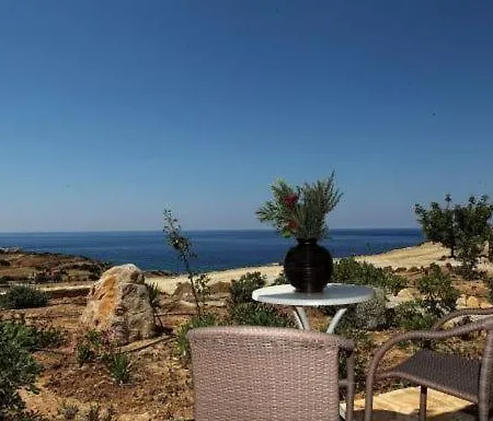 Notos Triopetra